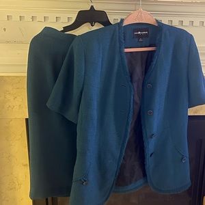 Beautiful blue professional skirt and blouse.